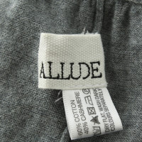 Allude Suit in grey