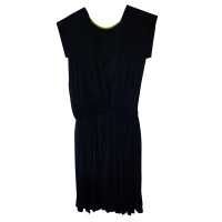 Vionnet Knee-length dress in dark blue