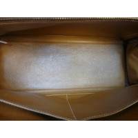 Hermès Kelly Bag 32 Leather in Gold