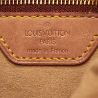 Louis Vuitton Looping GM28 Canvas in Bruin