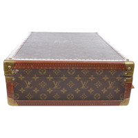 Louis Vuitton alzer suitcase