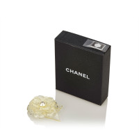 Chanel spilla camelia