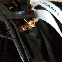 Chanel Camélia Patent leather