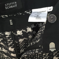 Steffen Schraut trousers made of silk / spandex