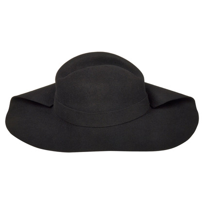 Gucci Hat/Cap Wool in Black