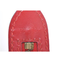 Louis Vuitton "St. James PM Epi Leather"