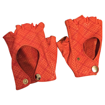 Chanel Gants en Cuir en Orange