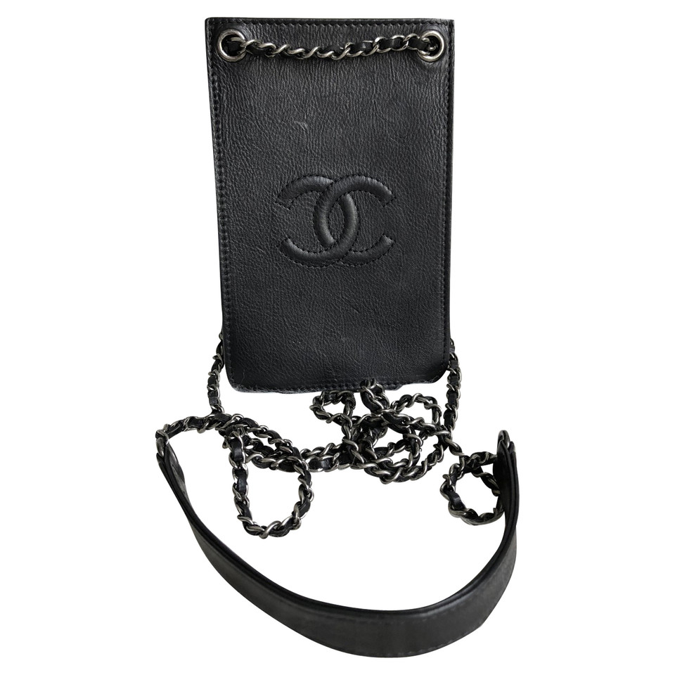 Chanel Mobiele telefoonhoes met draagketting