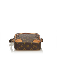 Louis Vuitton Danube Canvas in Brown