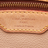 Louis Vuitton "Bucket GM Monogram Canvas"