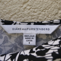Diane Von Furstenberg Kleid aus Seide 