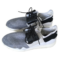 Y 3 Sneakers gemaakt van materiaalmix