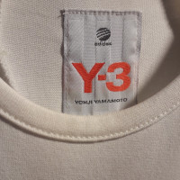 Y 3 deleted product