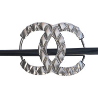 Chanel Silberfarbene Logo-Haarspange