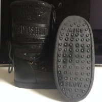 Moschino Love Moon Boots in zwart