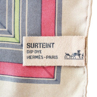 Hermès Foulard en soie avec imprimé