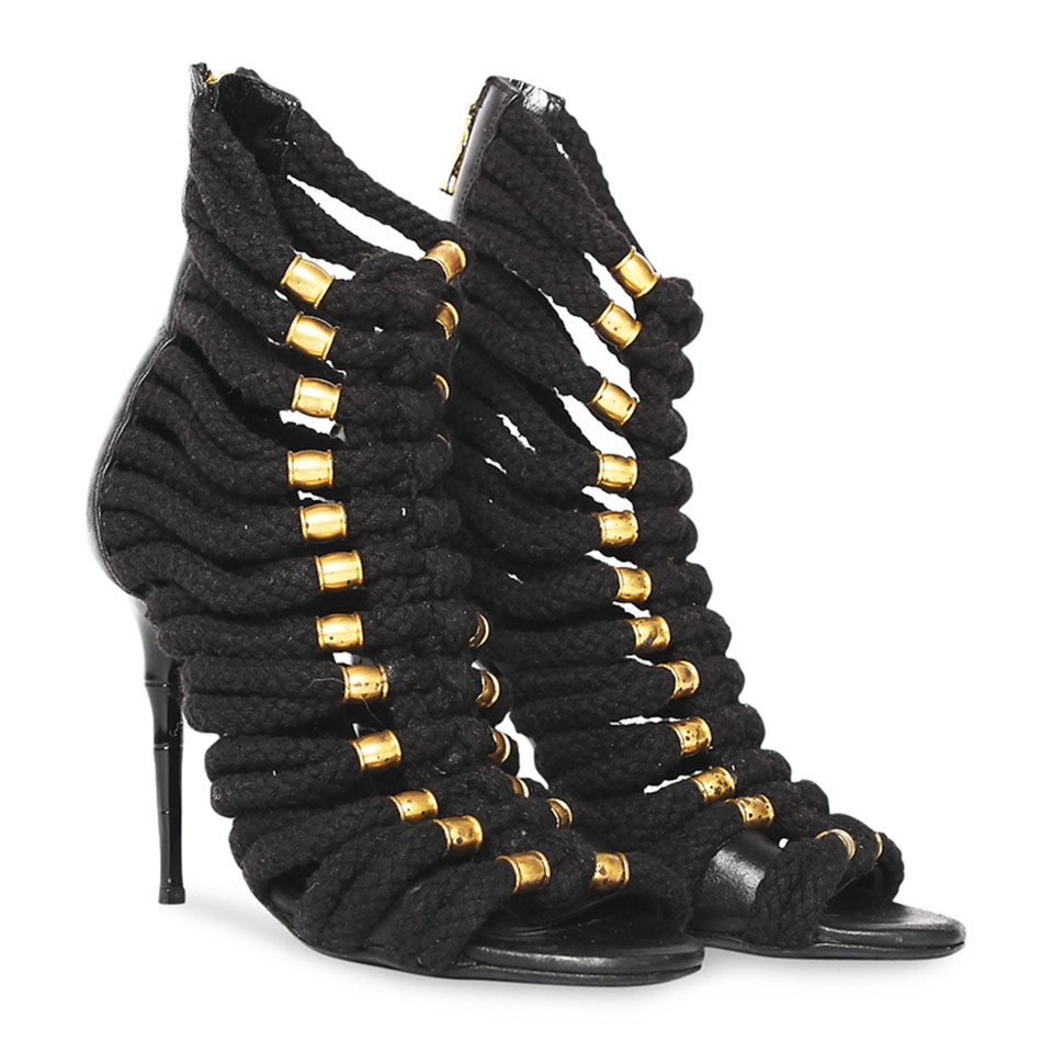 Balmain Stilettos aus Leder