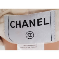 Chanel Bouclé-Blazer in Creme