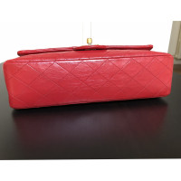 Chanel Classic Flap Bag Medium en Cuir en Rouge