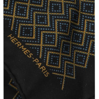 Hermès Foulard en soie avec motif
