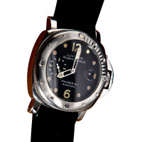 Panerai "Luminor Submersible"