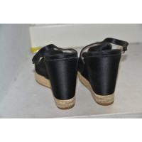 Prada Wedges in zwart