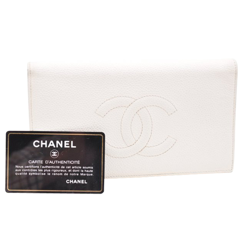 Chanel Portemonnaie aus Kaviar-Leder