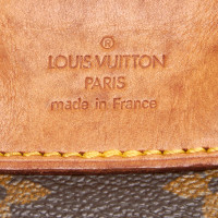 Louis Vuitton Montsouris Canvas in Bruin