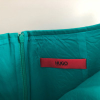 Hugo Boss skirt in green
