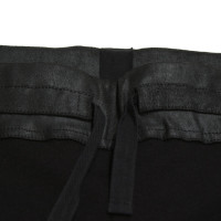Isabel Benenato Trousers in Black