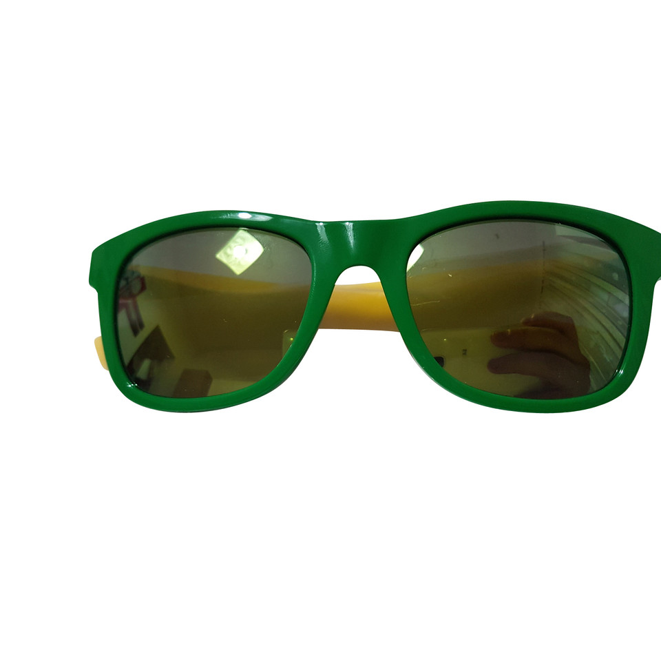 Lacoste Sonnenbrille in Grün