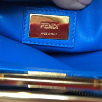 Fendi Peekaboo Bag Regular in Pelle in Marrone