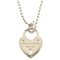 Tiffany & Co. Collana con pendente a cuore