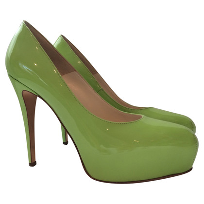 Brian Atwood Pumps/Peeptoes Patent leather in Green