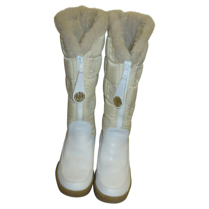 Juicy Couture Boots in White