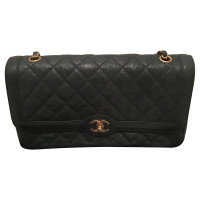 Chanel Classic Flap Bag Jumbo Leer in Groen