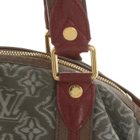Louis Vuitton Sac en bandoulière avec motif monogramme