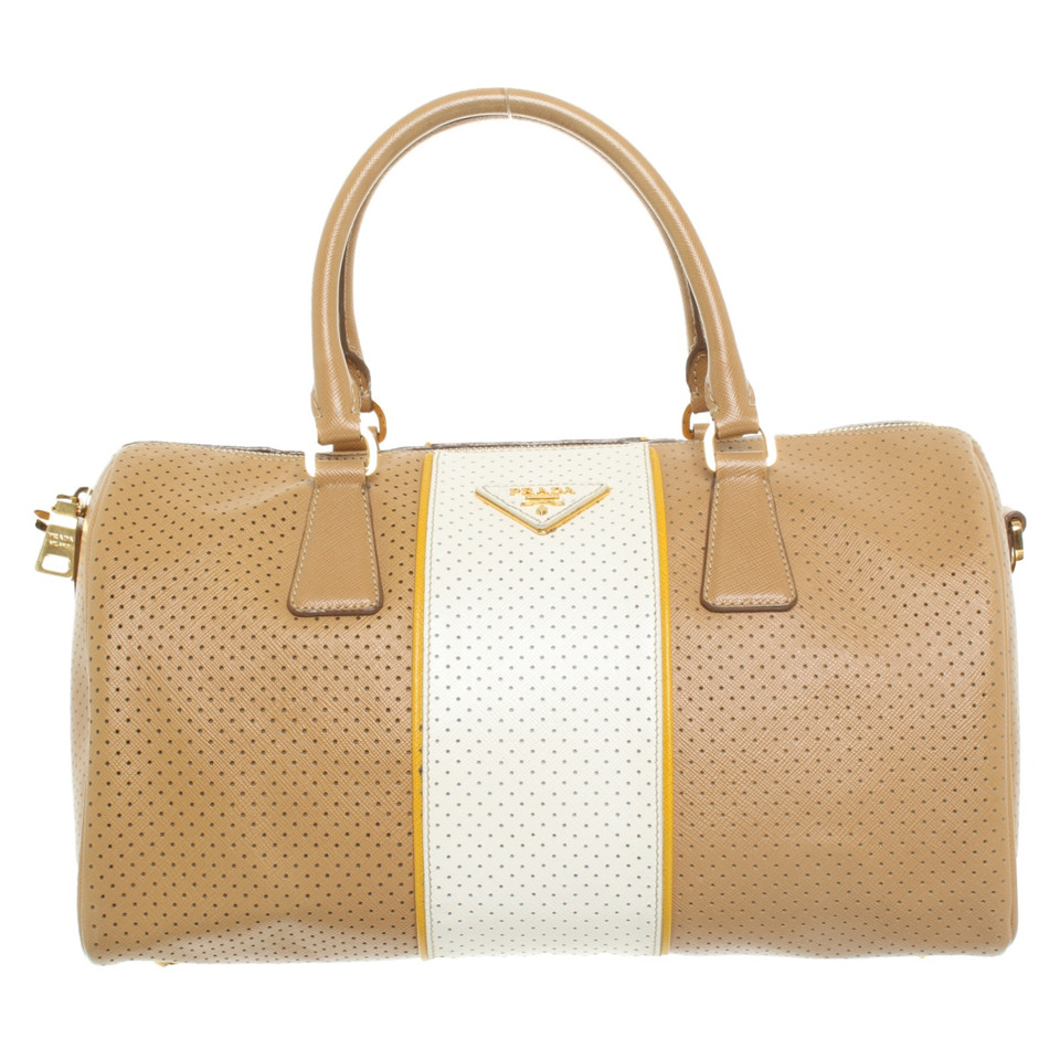 Prada Handtasche aus Leder in Beige