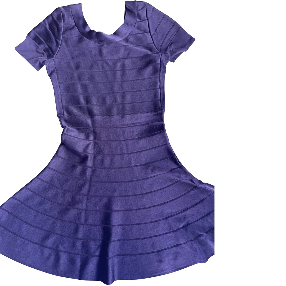French Connection Kleid aus Viskose in Violett