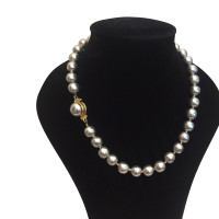 Christian Dior Perlenkette in Grau