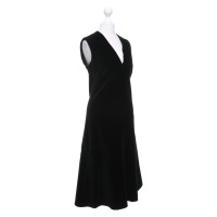 Carven Samtkleid in Schwarz