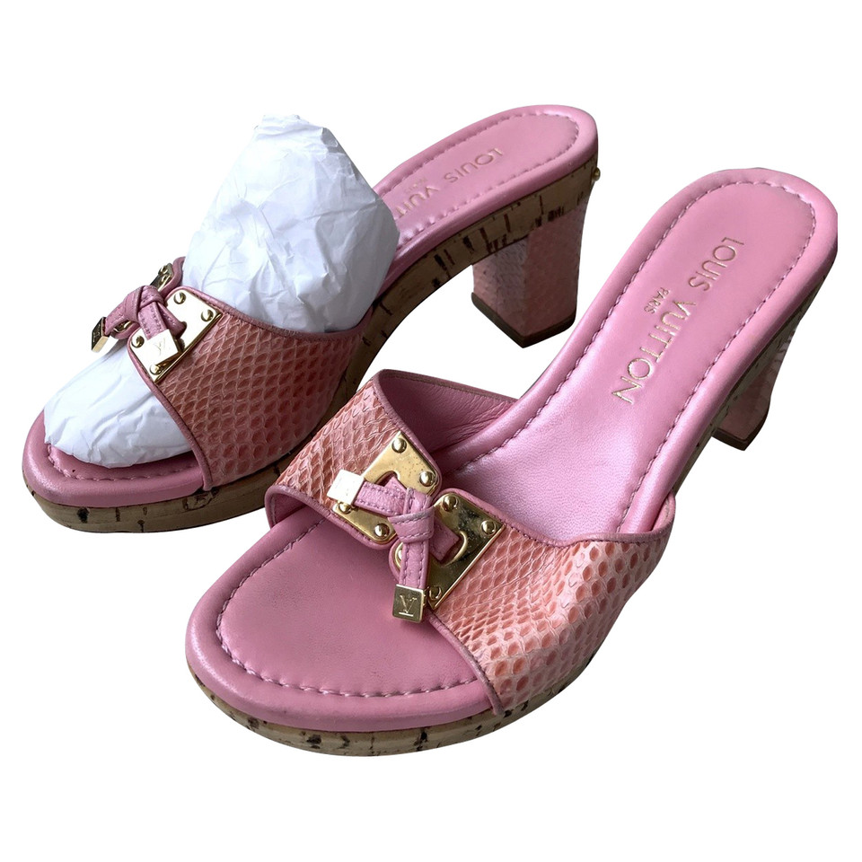 Louis Vuitton Wedges aus Leder in Rosa / Pink