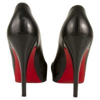 Christian Louboutin Peeptoes in zwart