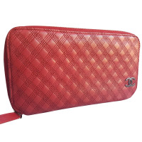 Chanel Portemonnaie in Rot