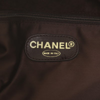 Chanel Schultertasche aus Wildleder