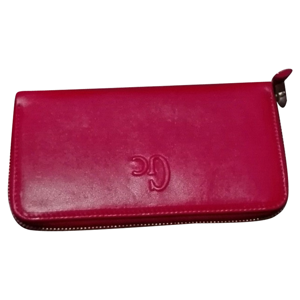 Guess Täschchen/Portemonnaie aus Leder in Rot