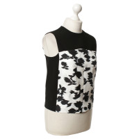 Balenciaga Top in black and white with patterns