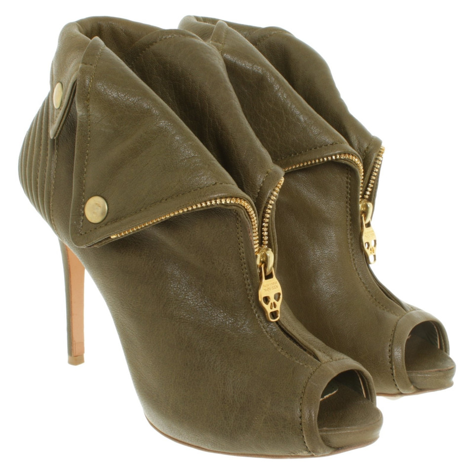 Alexander McQueen Ankle boots in green