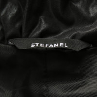 Stefanel Jacke/Mantel in Schwarz