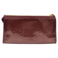 Louis Vuitton Pochette Cosmétique Lakleer in Fuchsia